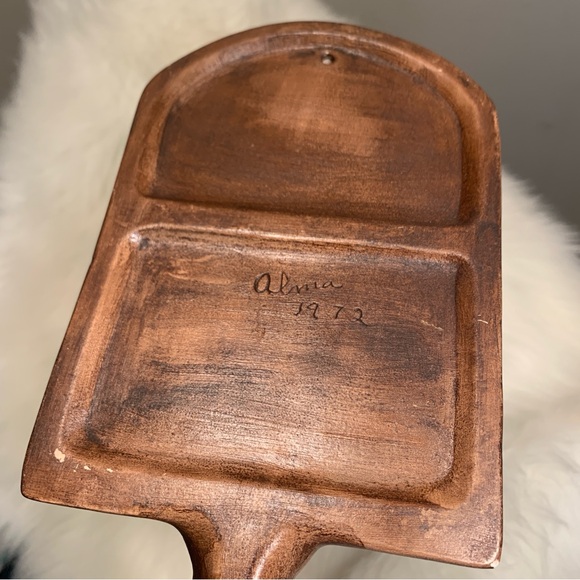 Vintage Ceramic Wall Mount 1972 Gold Eagle Pocket Mailbox Gold Eagle - Picture 11 of 15